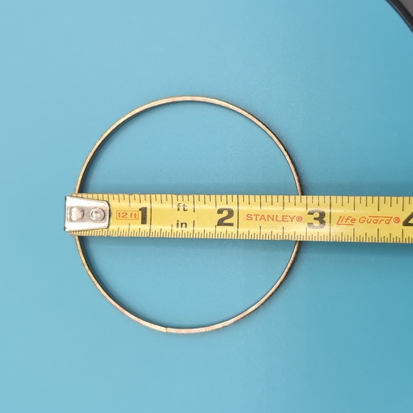 💵2/$10Bundle and Save💵 Gold Toned Textured Bangle Jingle Bracelet - Picture 7 of 7